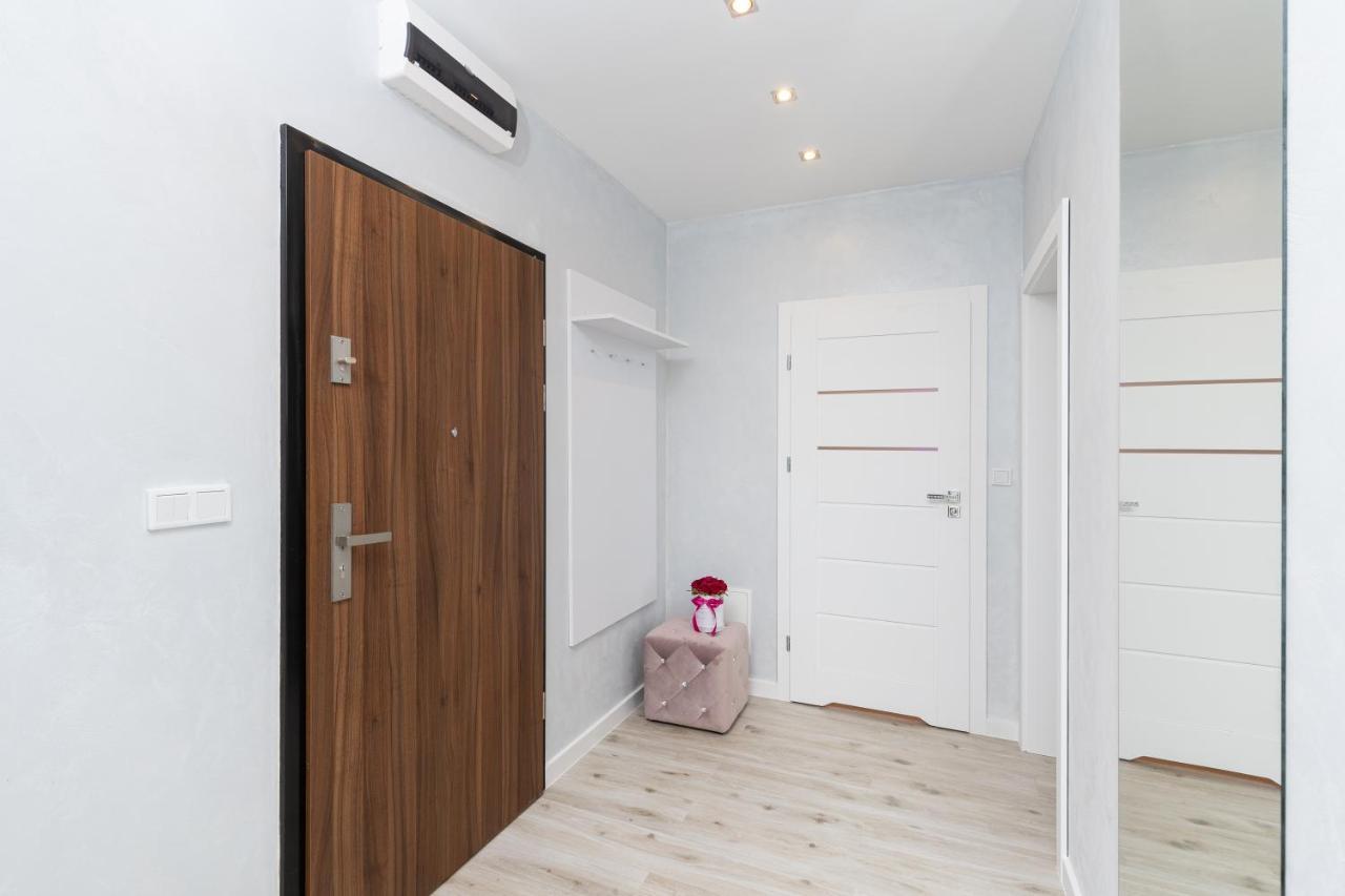 Angel Apartments 2 Krasków Εξωτερικό φωτογραφία